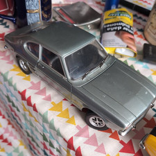 Minichamps 1:18 Ford Capri
