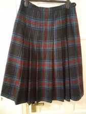 Vintage Gor-ray Pure New Wool skirt tartan check size 18 made in UK