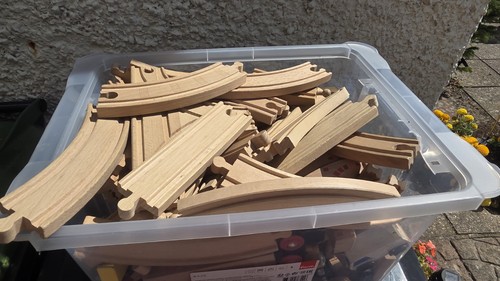 Large box wooden train track - wooden,