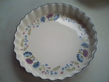 9” Round Scallop Edges Flan