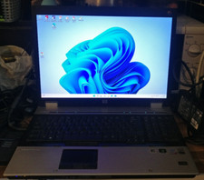 Hp Elitebook 8730W   1TB SSD T9600 + Blu Ray Player/Burner!