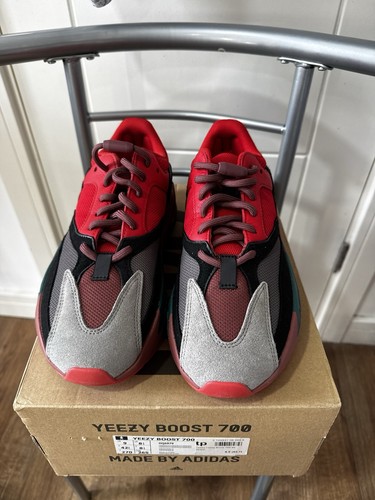 Adidas yeezy boost 700 - adidas,