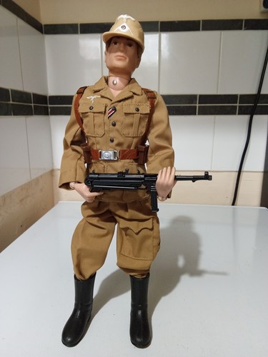 Palitoy action man in - action,