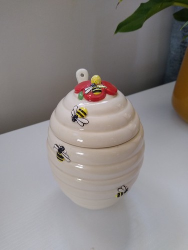 Lovely ceramic honey - honey, bee