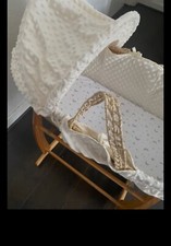 baby moses basket with stand