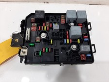 VAUXHALL ADAM JAM MK1 2013-2020 1.2L Petrol Fuse Box Board OEM Genuine 13371118