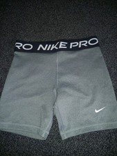 GIRLS NIKE PRO SHORTS GREY GYM RUNNING SIZE XL GIRLS EXTRA LARGE GIRLS