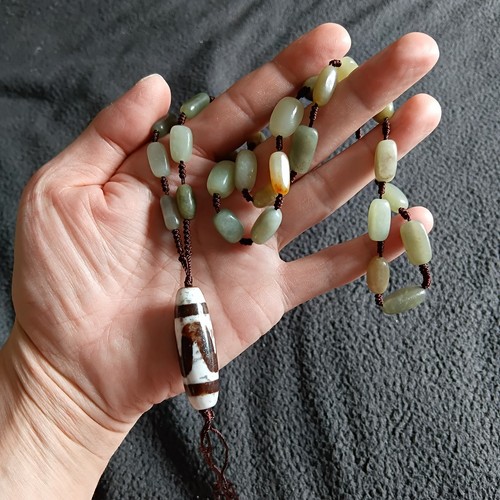 Tibetan agate jade pre 1800s - pre,