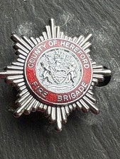 OBSOLETE  COUNTY OF HEREFORD FIRE BRIGADE Cap Badge
