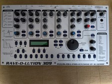 Quasimidi 309 Rave-o-lution groovebox drum machine bass synth