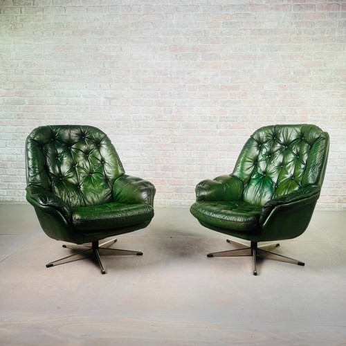 Pair vintage danish - of, green