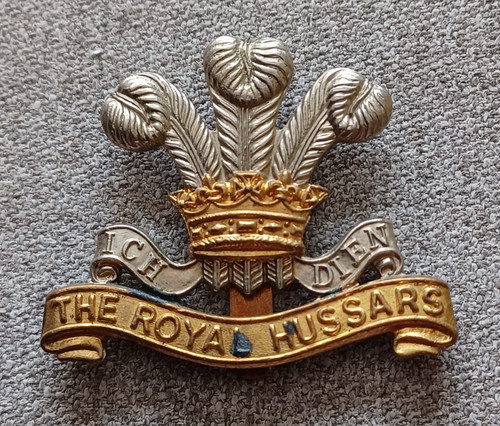 British army cap - badge,