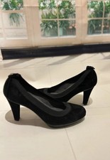 Stuart weitzman black shoes - stuart,