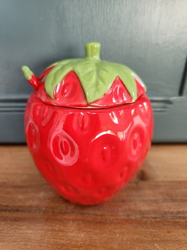 Strawberry preserve pot - pot, with