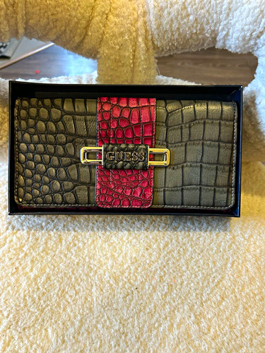 Guess croc effect travel - guess,
