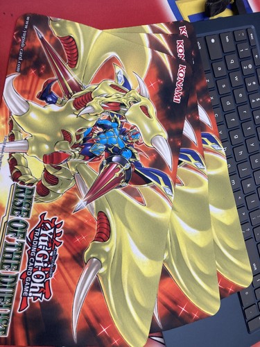 Official game mat - yu-gi-oh!,