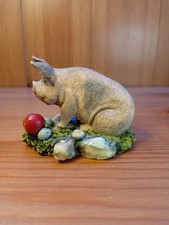 Pig Sitting Collectable Figurine Farm Yard Collection Small Resin Sculpture Gift