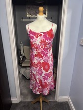 Amaranto Floral Midi Dress