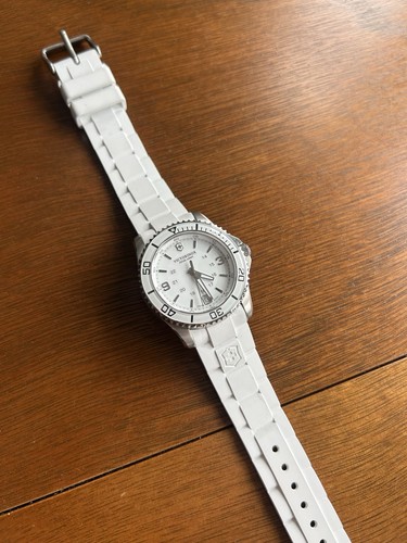 Victorinox swiss army maverick - swiss,