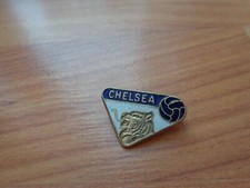 VINTAGE CHELSEA FC LION GOLD