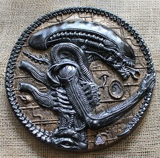 ALIEN XENOMORPH - Wall-Plaque HR Giger  inspired sculpture. fanart gift 