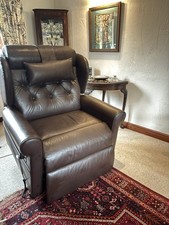 Riser Recliner Chair