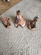 Handcrafted Decorative Figures