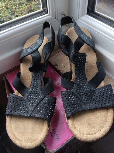 Ladies black rieker wedge - black,
