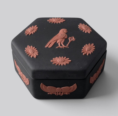 Wedgwood jasperware black - wedgwood, &