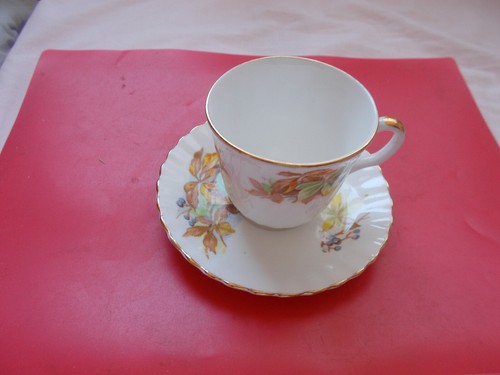 Dorchester bone china cup - /bone,