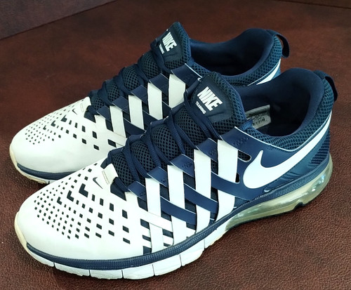Nike finger trap - nike,