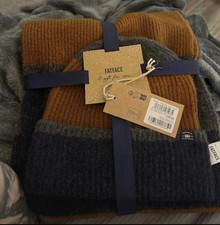 Fatface Multi-Colorblock Hat and Scarf Set