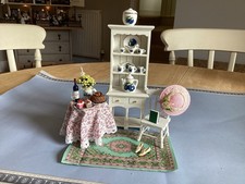 Dolls House 1.12 Scale