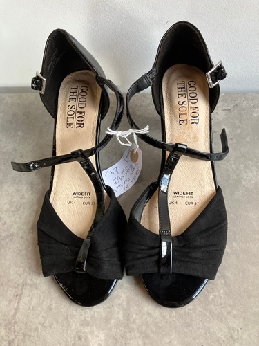 Pair black patent leather - pair, of