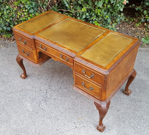 Georgian style burr walnut - style,