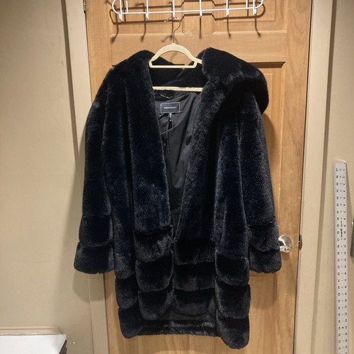 Bcbg maxazria jacket - bcbg, faux