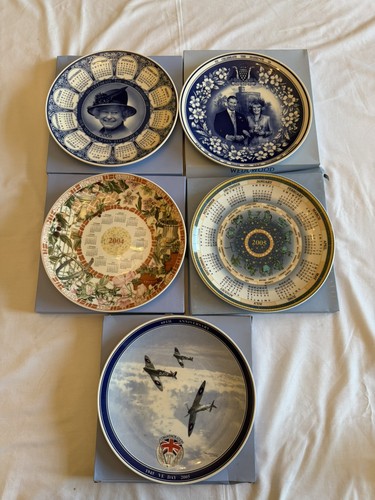 Job lot wedgwood plates - lot,