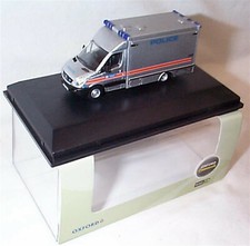 Mercedes Explosives Ordnance Disposal Metropolitan Police 1-76 Scale Mib 76MA003