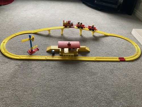 Tomy pre school toy train - toy,