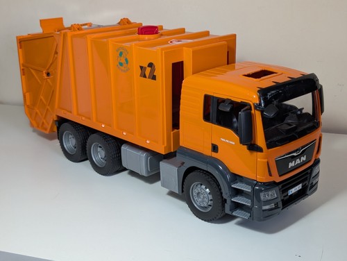 Bruder series scania garbage - bruder, r-series
