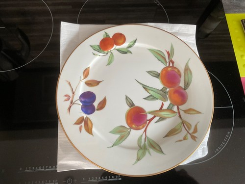 Pair royal worcester - of,