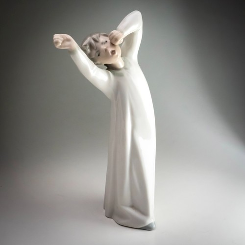 Lladro boy awakening - lladro, 'boy
