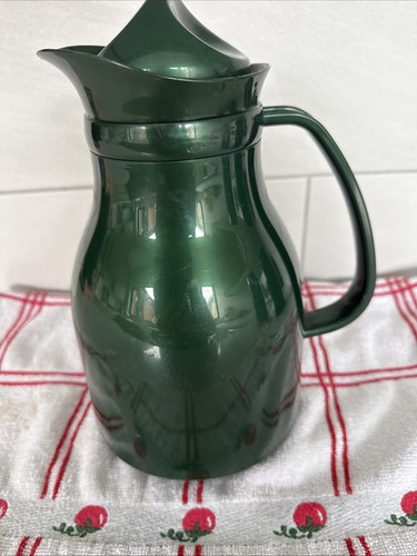 Vintage green ltr - 1, thermos