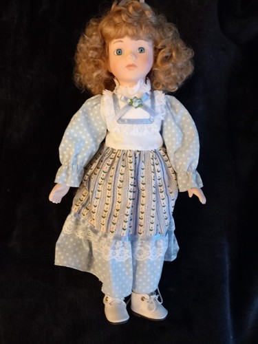 Porceline doll the classique - ,