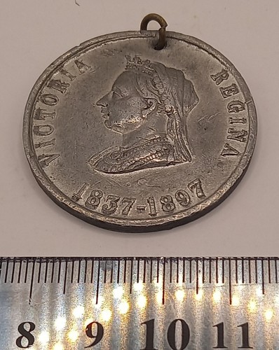 Antique queen victoria - queen,