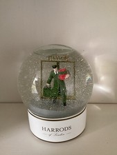 Harrods’ Snow Globe with box