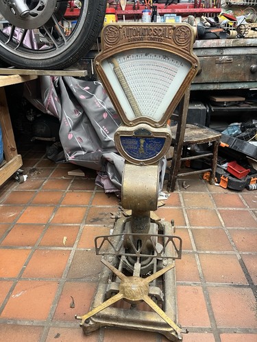 Old vintage scales - old,