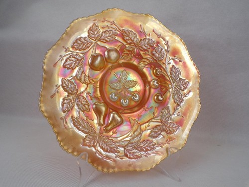 Fenton three fruits - three, marigold