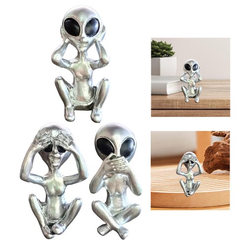 Alien statue tabletop - alien, ornament
