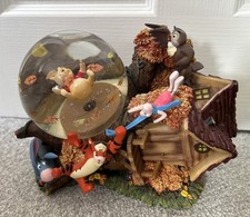 Winnie The Pooh Glitter / Snow